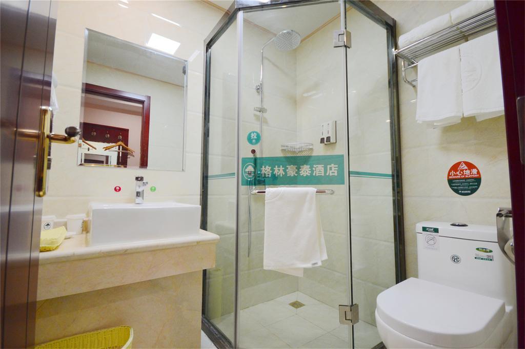 Greentree Inn Wenzhou Lucheng Xiaonanmen Express Hotel Esterno foto